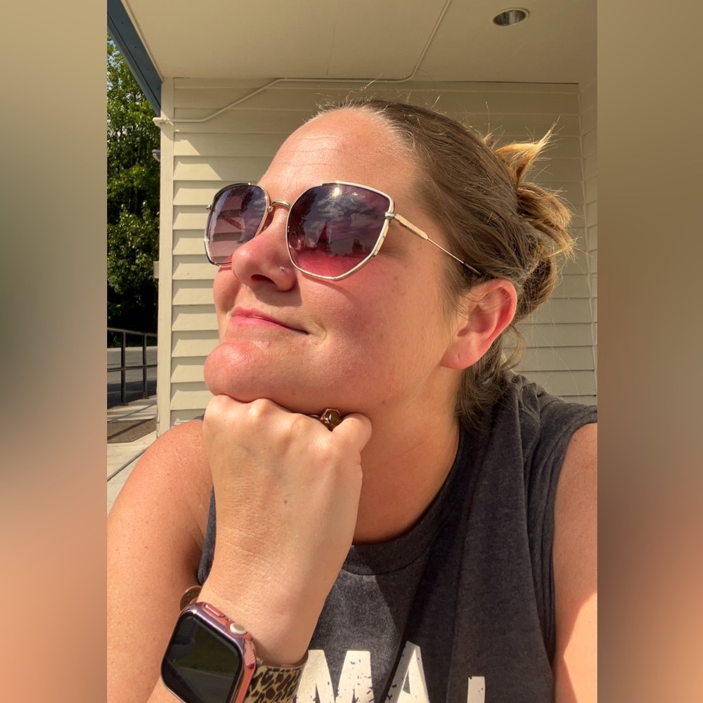 Meet your Posher, Sarah
